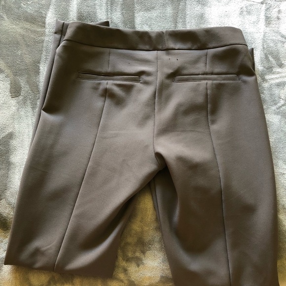 SOLD—Express Stretch Skinny Pant - Picture 5 of 8